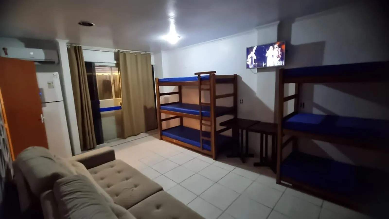 Hotell Uai Hospedaria Cabo Frio